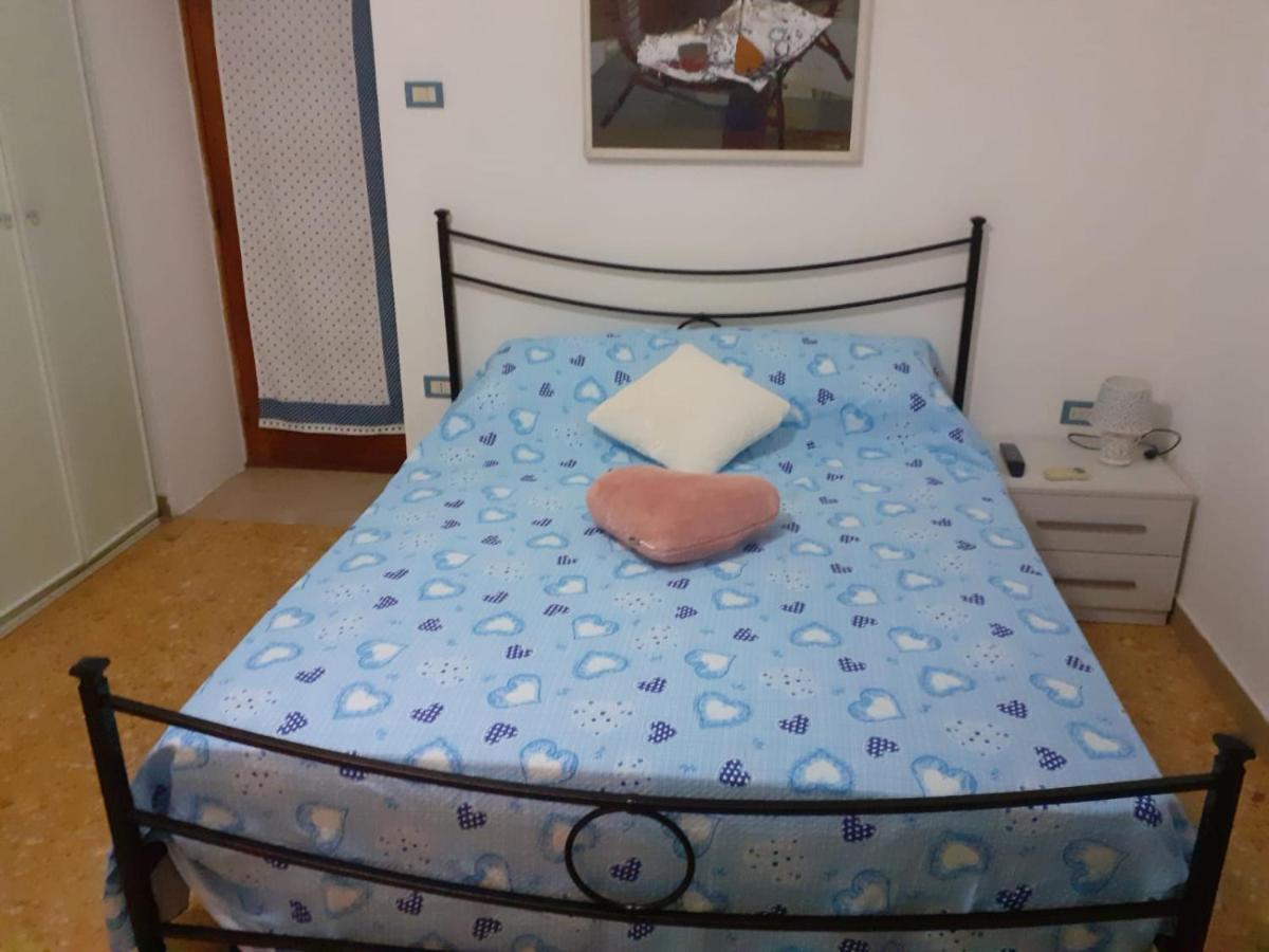 مبيت وإفطار كازيرتا A Casa Di Adele المظهر الخارجي الصورة