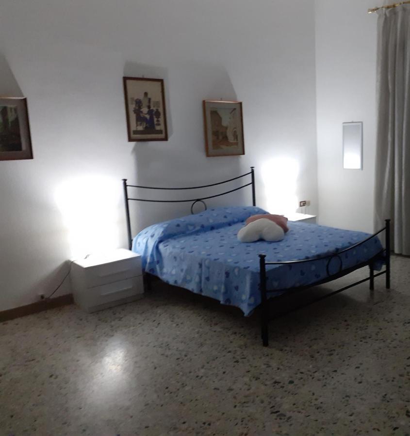 مبيت وإفطار كازيرتا A Casa Di Adele المظهر الخارجي الصورة