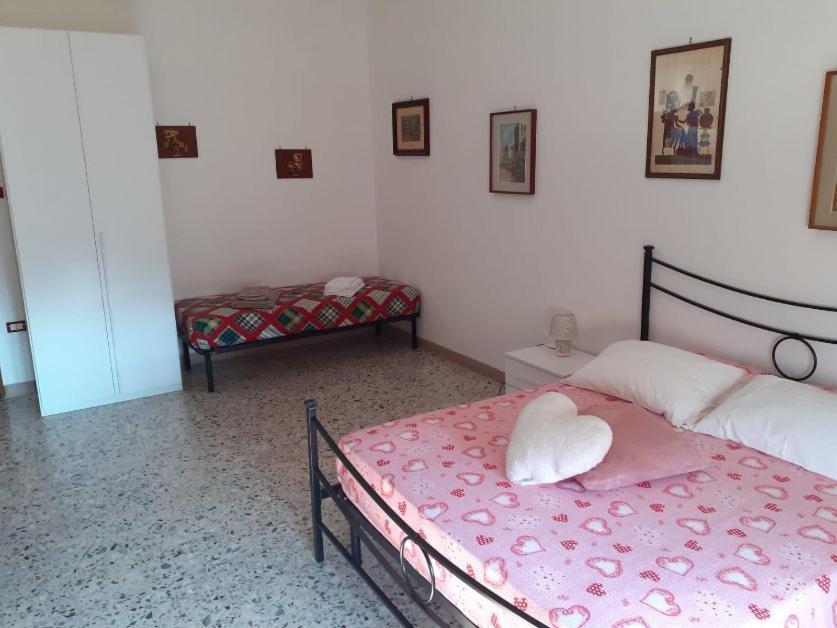 مبيت وإفطار كازيرتا A Casa Di Adele المظهر الخارجي الصورة