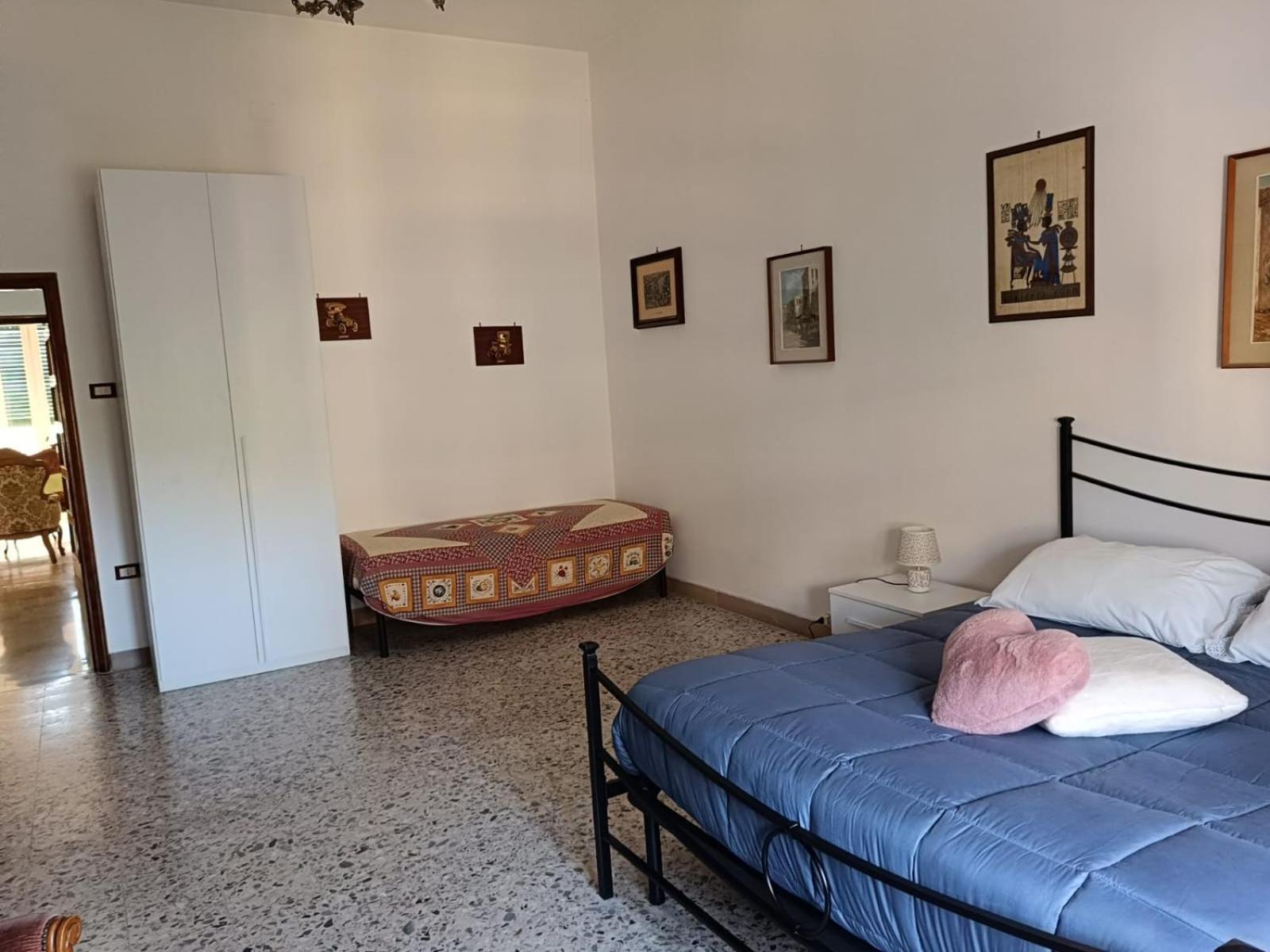 مبيت وإفطار كازيرتا A Casa Di Adele المظهر الخارجي الصورة